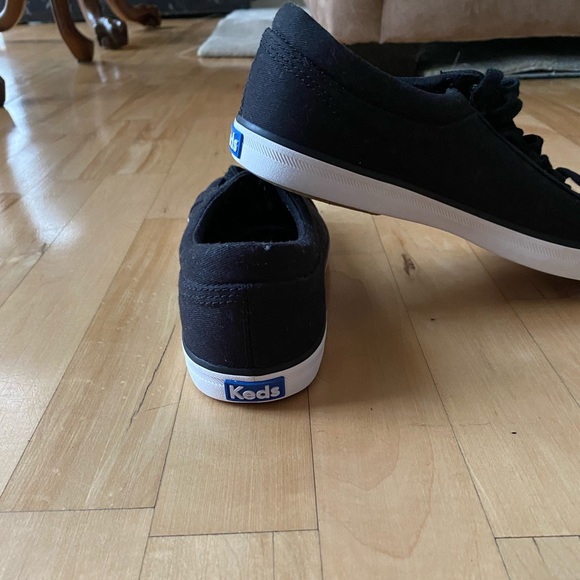 KEDS BLACK SNEAKERS - Picture 2 of 6